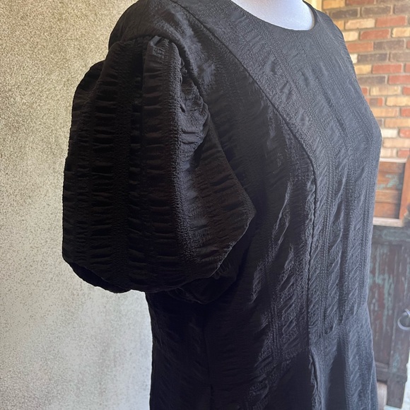 Downeast Black puff sleeve lined midi dress size Large - Picture 4 of 6